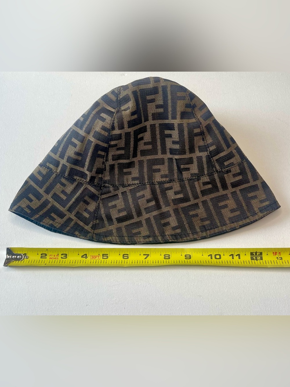 EUC FENDI YUCCA PATTERN RARE HAT ITALY VINTAGE 1990s REVERSIBLE YOUTH XL - Picture 8 of 15